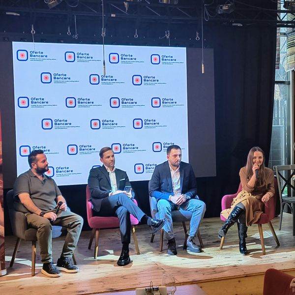 Imagine de la conferinţa ”Oferte Bancare cu iz de sărbătoare de Crăciun”, organizată de platforma Oferte Bancare